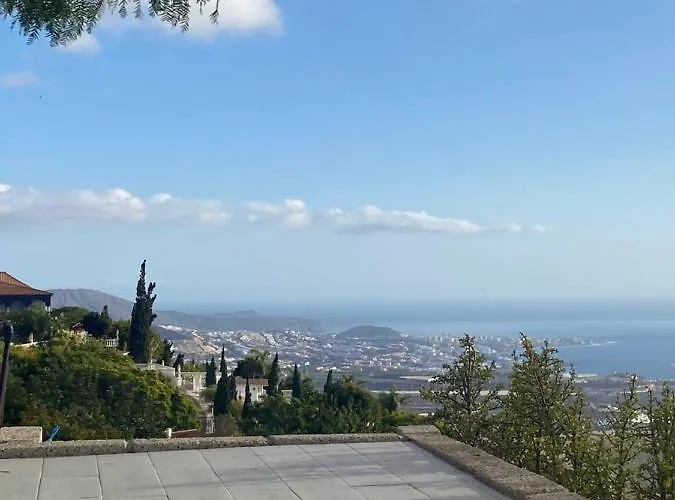 Infinity. Vistas, Wiffi Y Jacuzzi Hébergement de vacances *