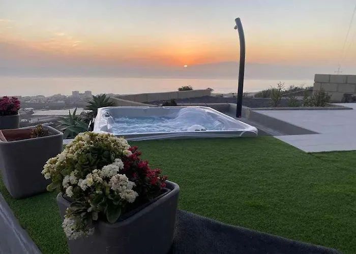 Infinity. Vistas, Wiffi Y Jacuzzi Costa Adeje (Tenerife)