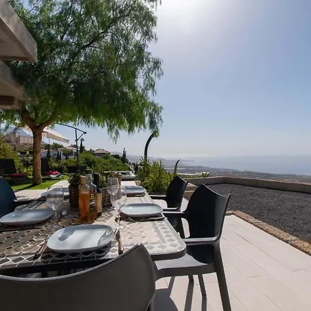 Infinity. Vistas, Wiffi Y Jacuzzi *