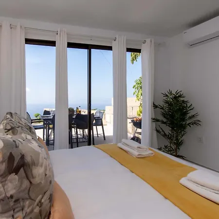 Infinity. Vistas, Wiffi Y Jacuzzi 度假居