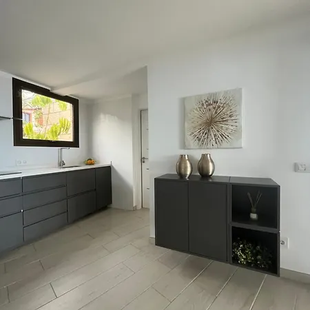 Infinity Vistas, Wiffi Y Jacuzzi Casa vacanze Costa Adeje (Tenerife)